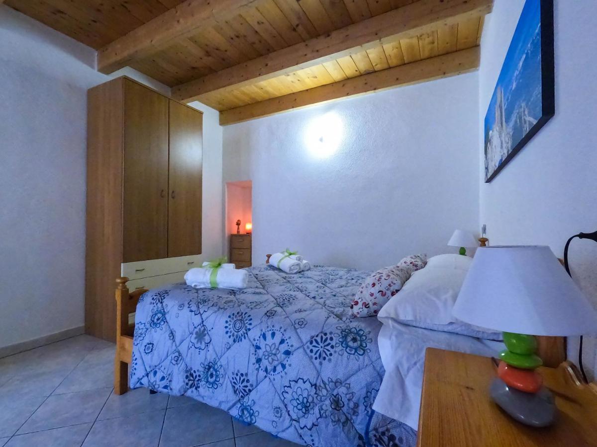 San Domenico House - Centro Storico Bed and Breakfast Λ' Άκουιλα Εξωτερικό φωτογραφία