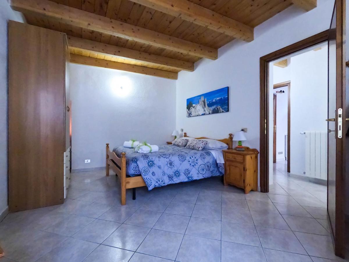 San Domenico House - Centro Storico Bed and Breakfast Λ' Άκουιλα Εξωτερικό φωτογραφία